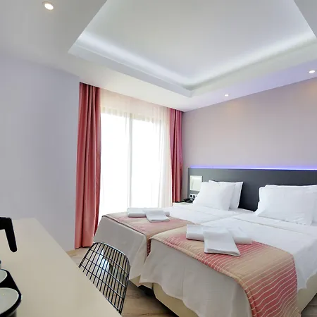 Ξενοδοχείο Sapphire 4*