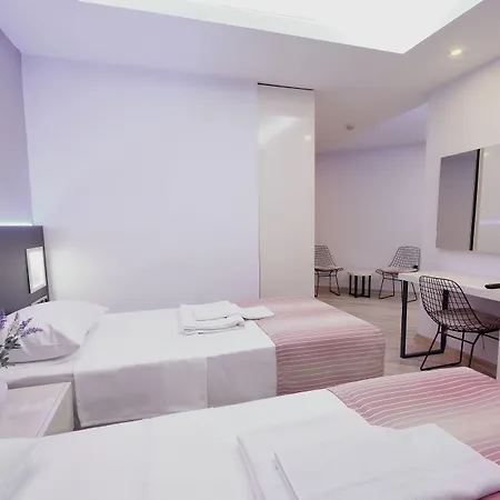 Ξενοδοχείο Sapphire 4*