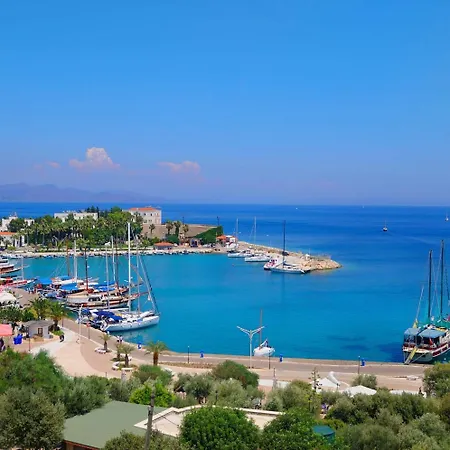 Sapphire Ξενοδοχείο 4*