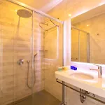 Sapphire Hotel 4*