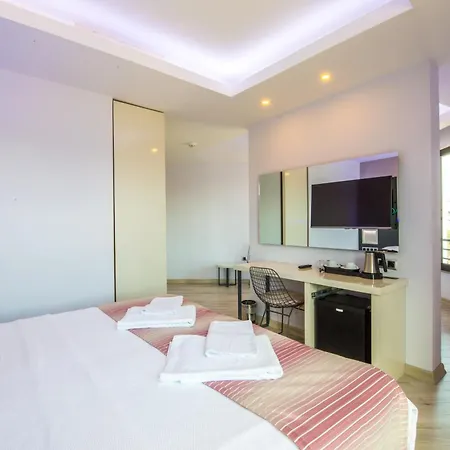 Sapphire Hotel 2*